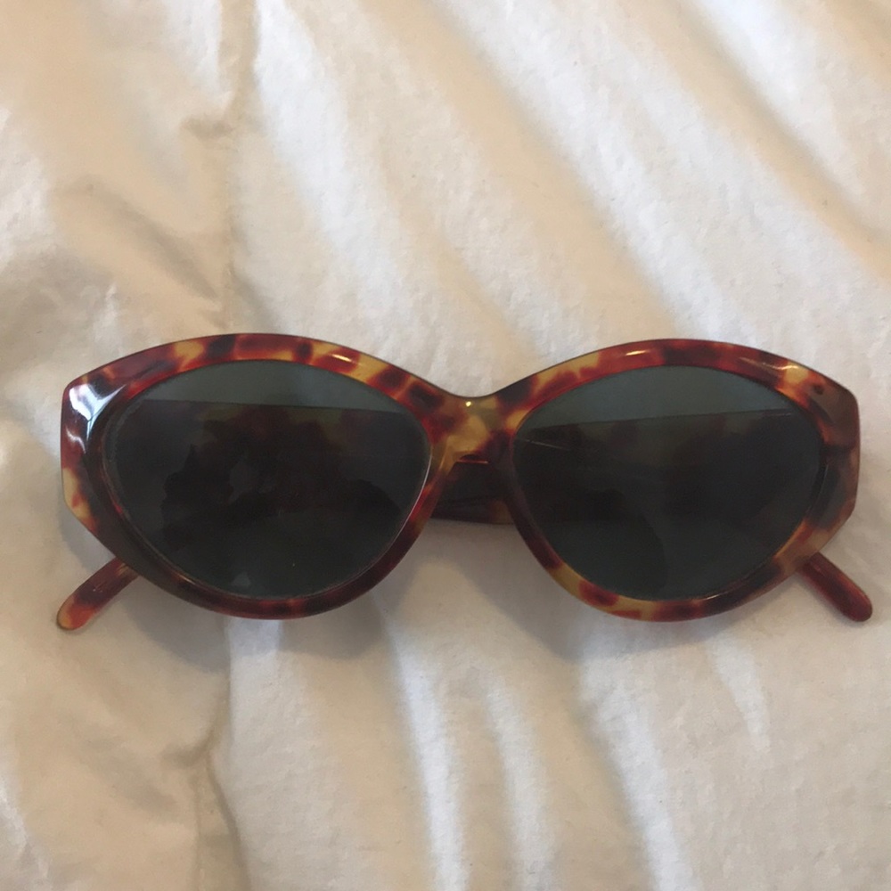 Vintage Oval Gucci Sunglasses